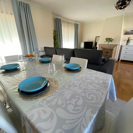 Flat Coast Lejlighed