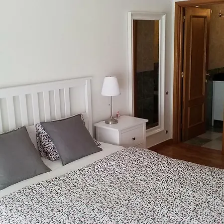 Flat Coast Lejlighed